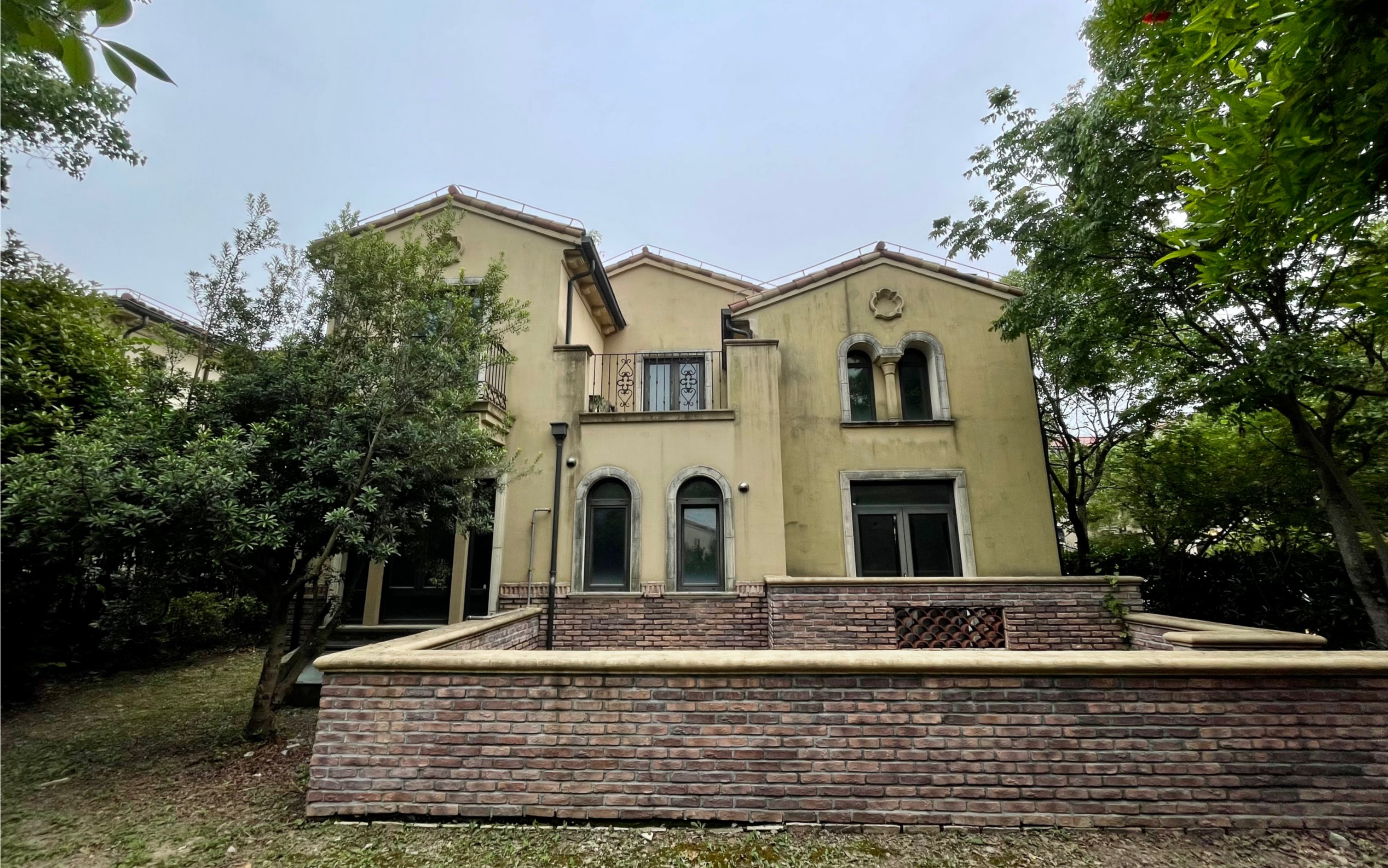 上海买房|独栋别墅|凯迪赫菲庄园|433平 紧邻协和双语学校|2700w