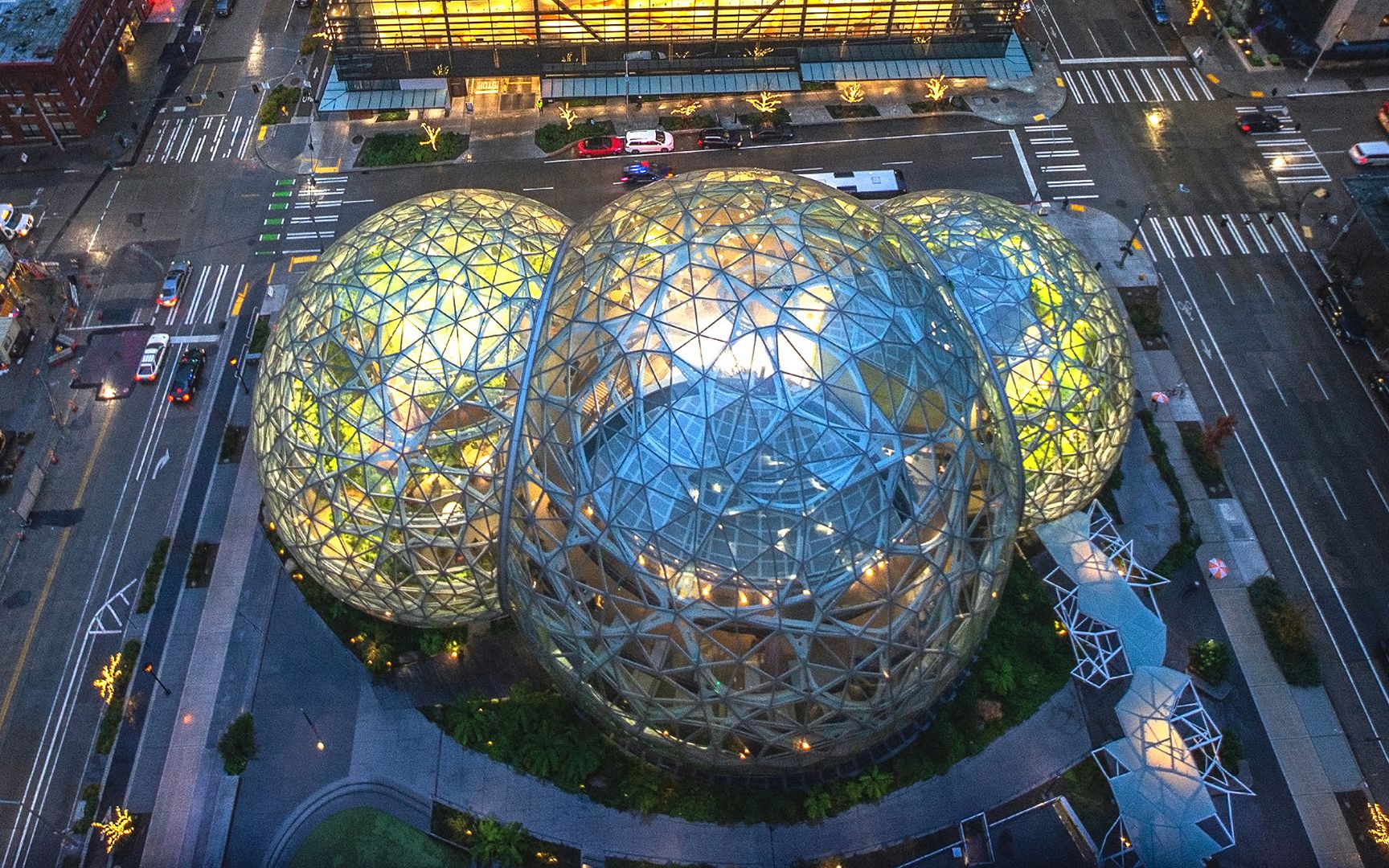 探访亚马逊圆球总部,40亿美元打造西雅图新地标