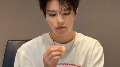 Stray Kids/金昇玟】240521 仁川机场到达昇玟cut_哔哩哔哩_bilibili