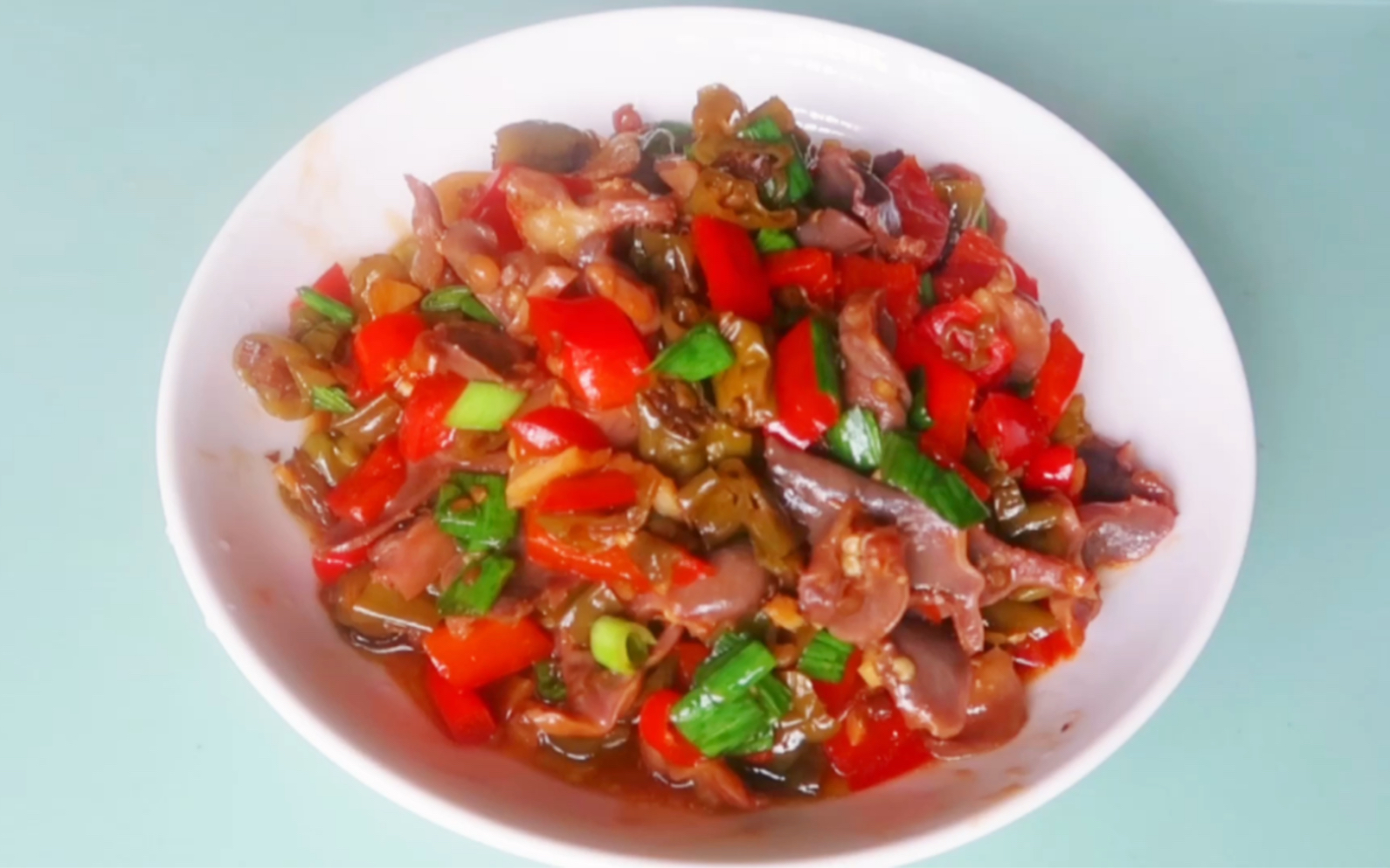 爆炒香辣鸭胗,脆嫩鲜美香辣下饭