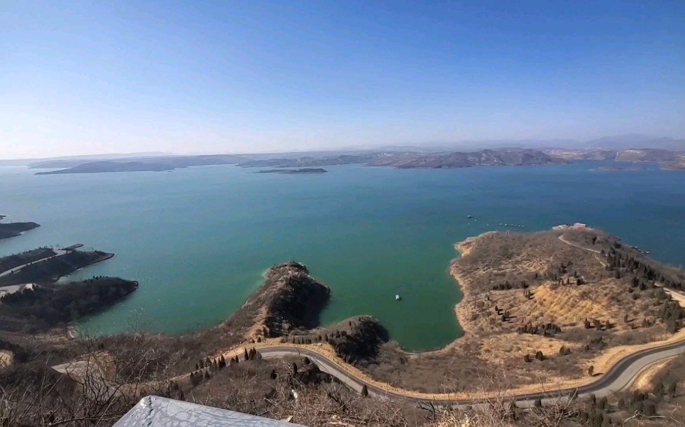 骑摩托去黄河小浪底鹰嘴山风景区2(等这段三门峡至巩义的沿黄河边蜿蜒曲折观景旅游通道修好了再走个全程)哔哩哔哩bilibili