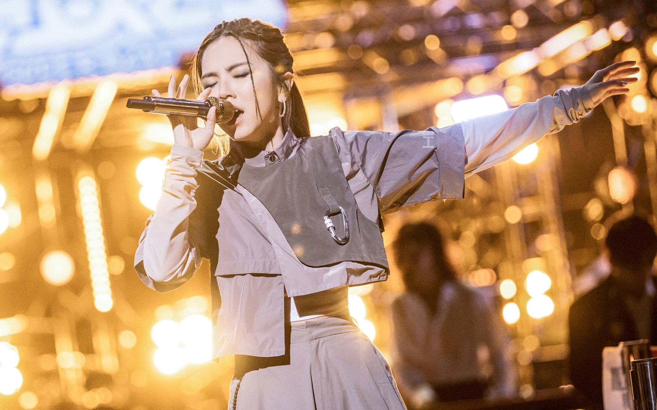 不愧铁肺公主丨邓紫棋《依然睡公主》丨单曲循环出不来!