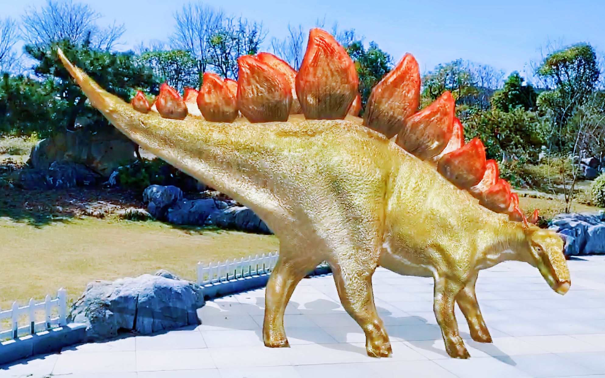 黄金剑龙从侏罗纪穿越到现代公园侏罗纪世界恐龙霸王龙暴虐龙沧龙