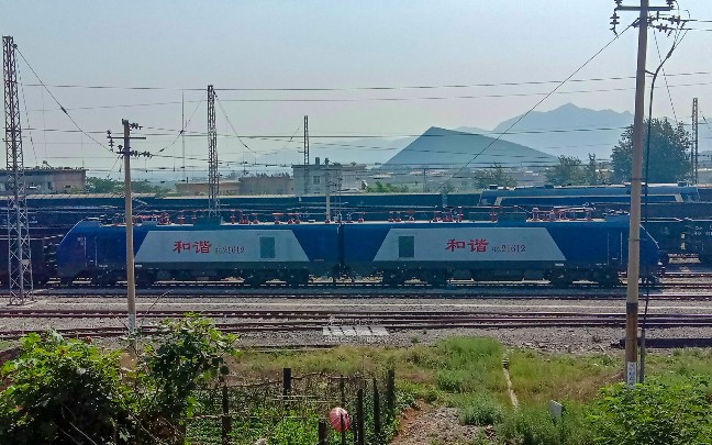 [铁路摄影]hxd2牵引敞车大列磁山站发车|我货列也能暴力加速!