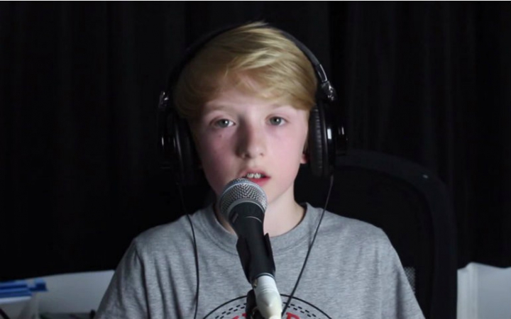 【英国正太toby randall翻唱】one direction《night changes》_哔哩