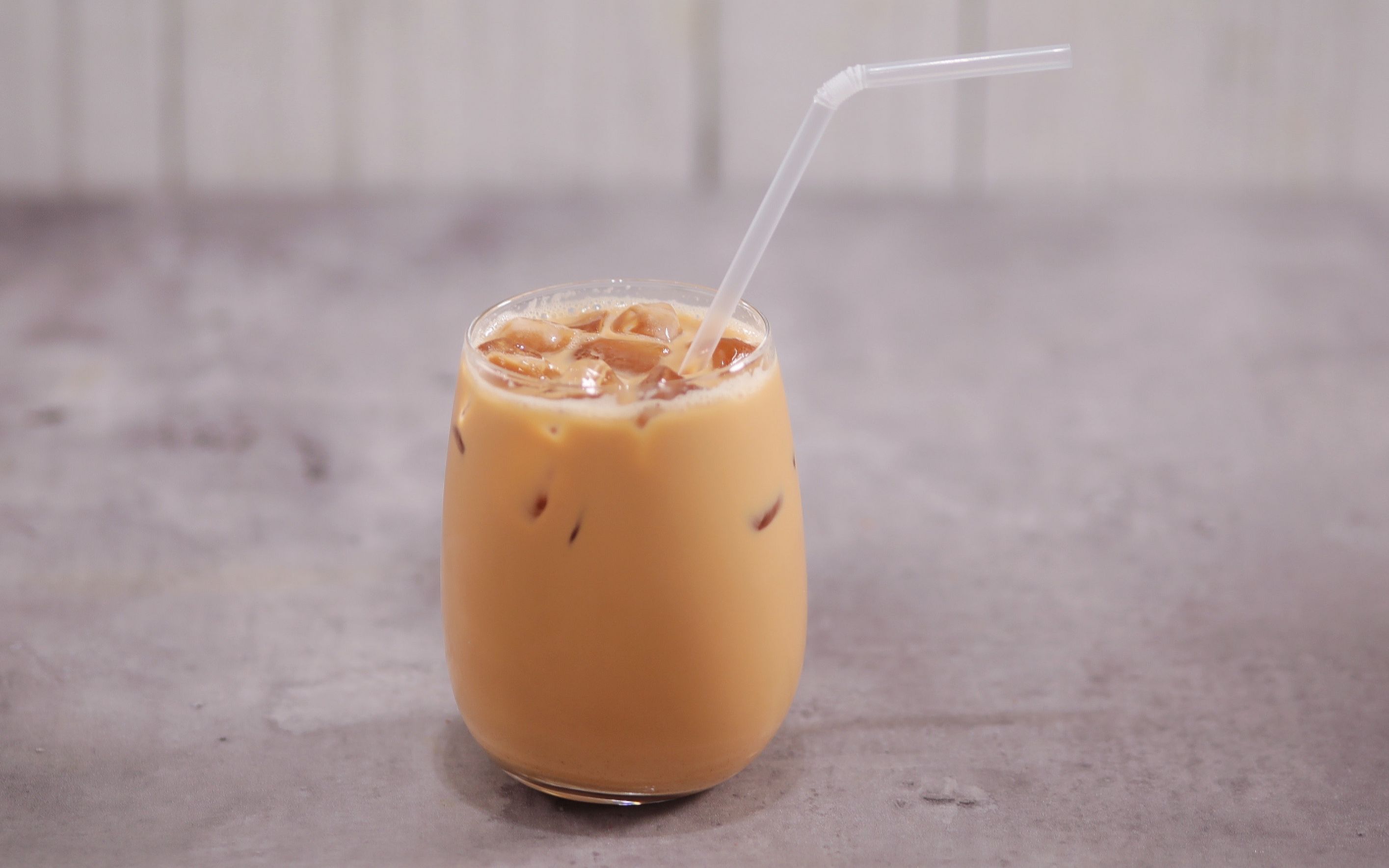 一道完美配方的冰鸳鸯奶茶,按这个比例做出来的绝对让你赞不绝口