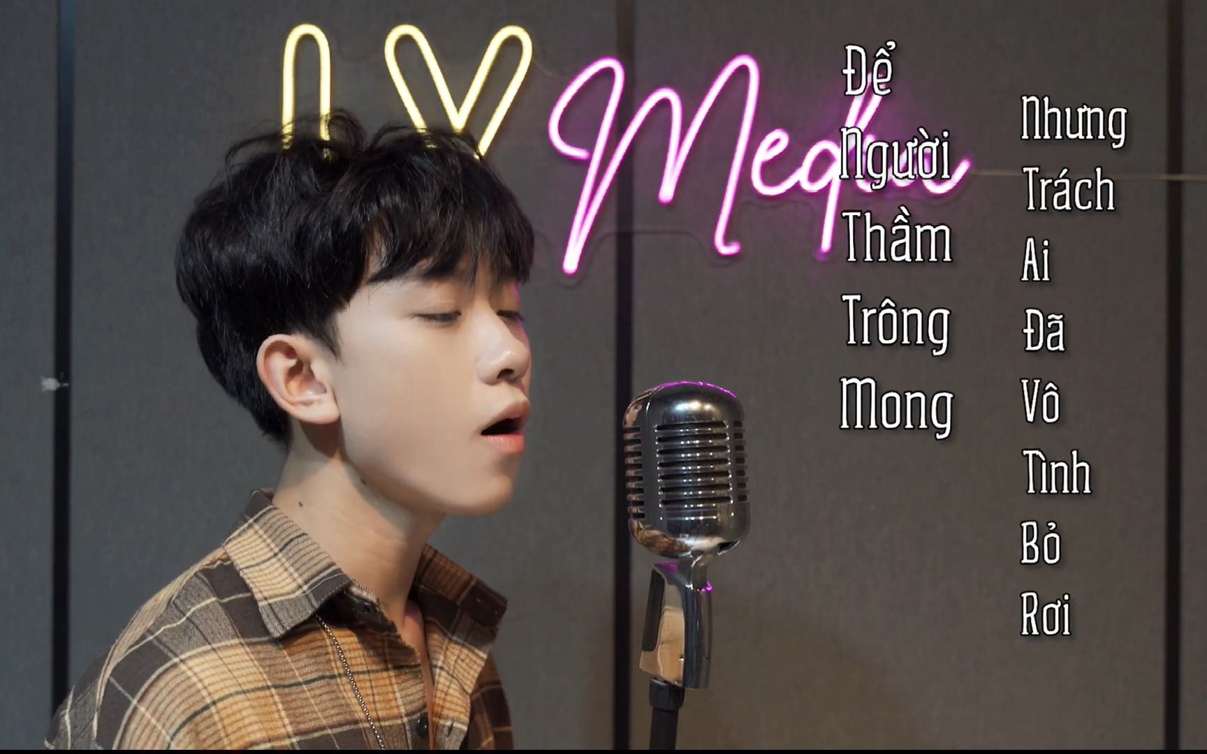 [图]【越南歌曲】Nhìn Mây Vẽ Người - Ngô Quyền Linh Ft Nam Lê Cover | 观云绘人