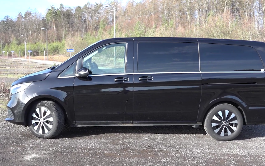 2023款奔驰v250d 4matic 外观和内饰细节