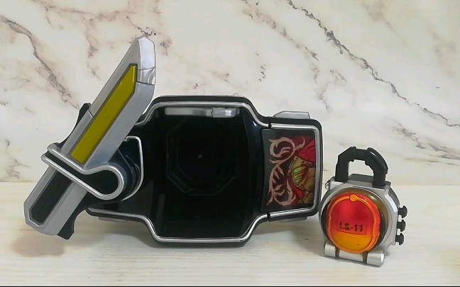 活动作品妖君假面骑士铠武巴隆芒果锁种dx