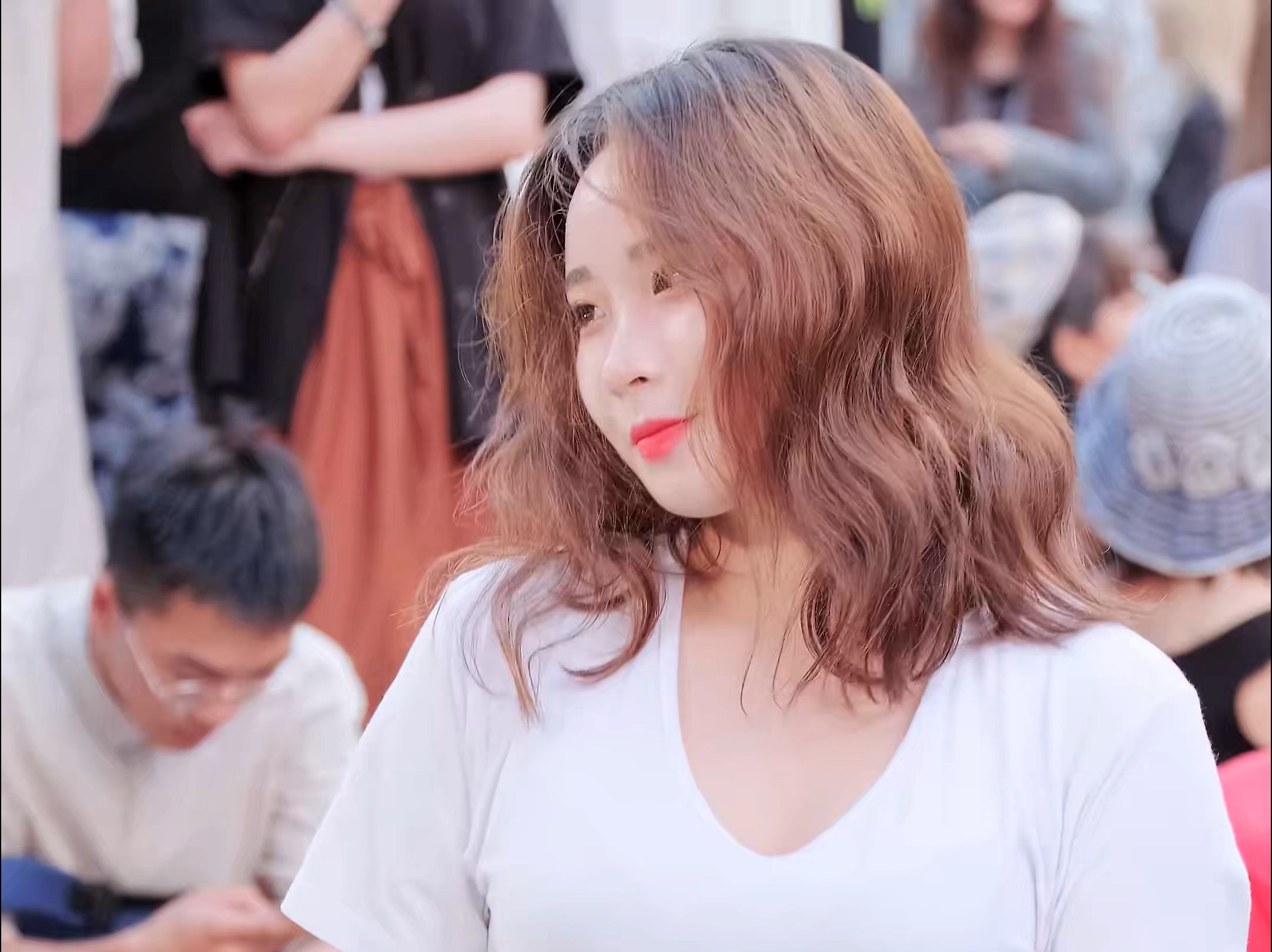 4k60-郑仁-clock-cover-chica