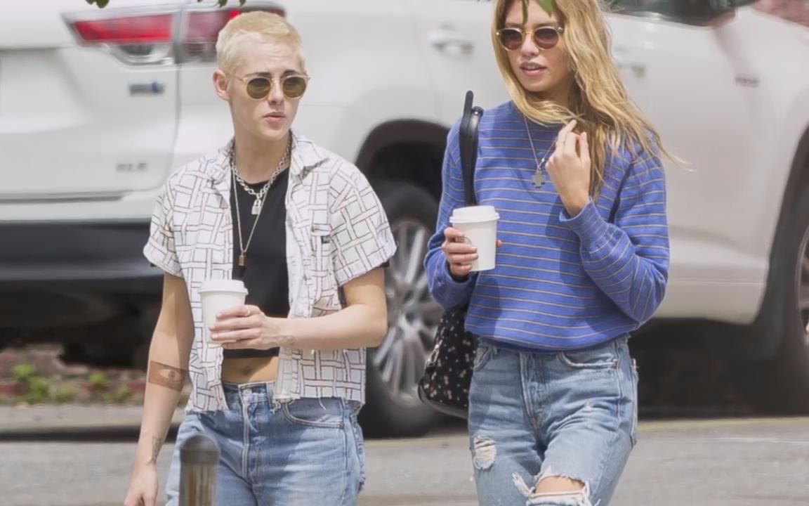 [图]或许这就是大佬吧Kristen Stewart And Stella Maxwell In New Orleans