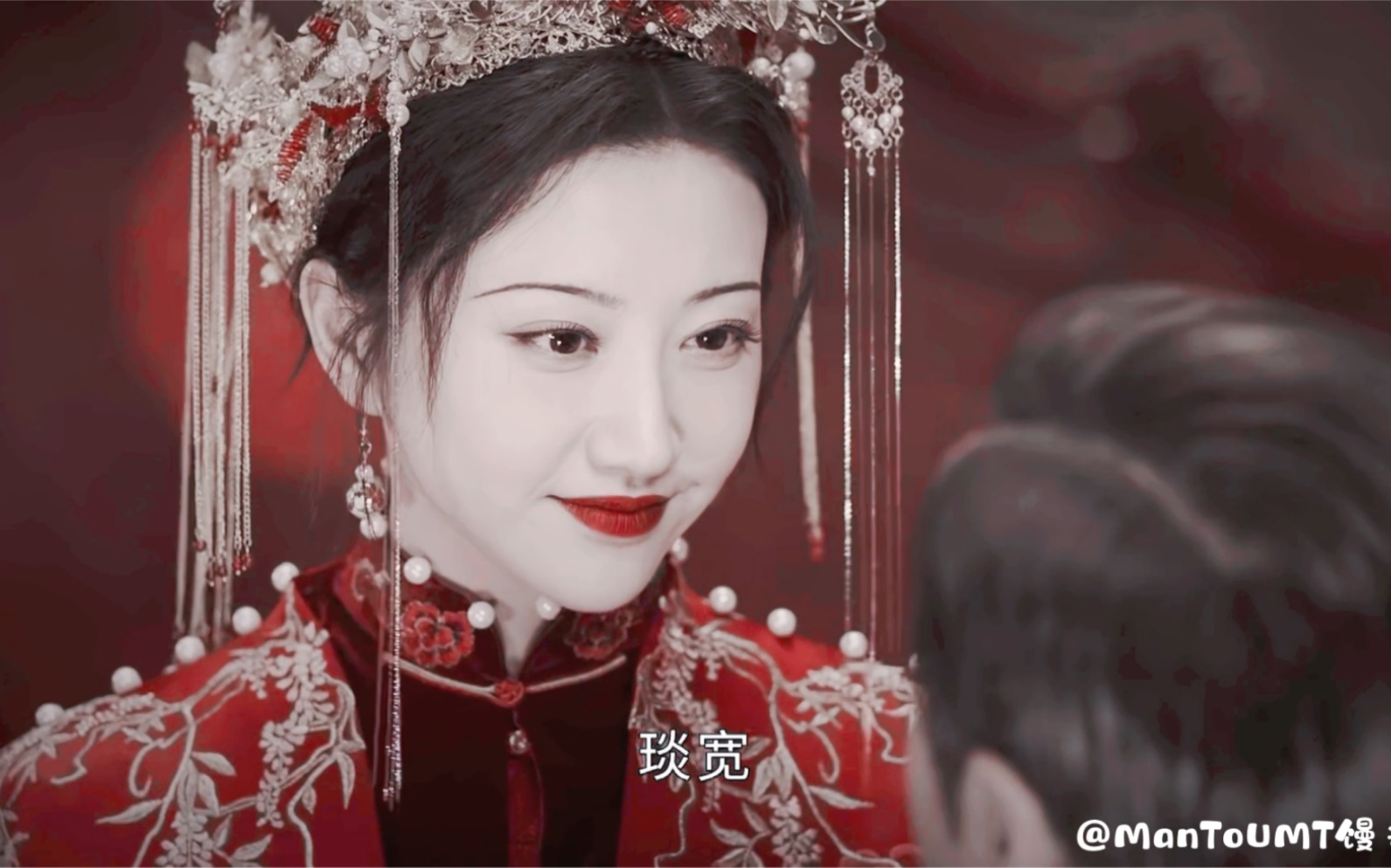 景甜|还原大红婚服造型的司藤/白英_哔哩哔哩 (゜-゜)つロ 干杯~-bili