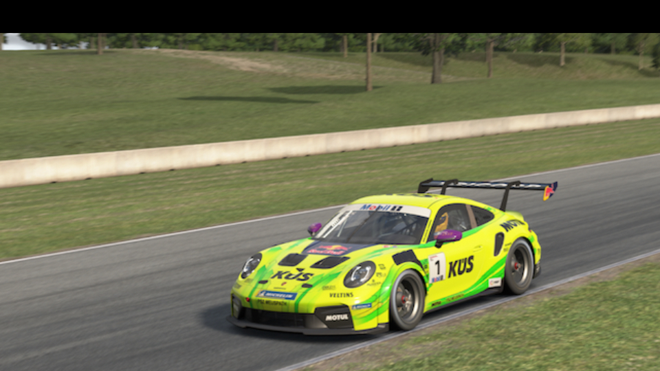iRacimg 保时捷 911 Cup road America……这车该怎么开啊