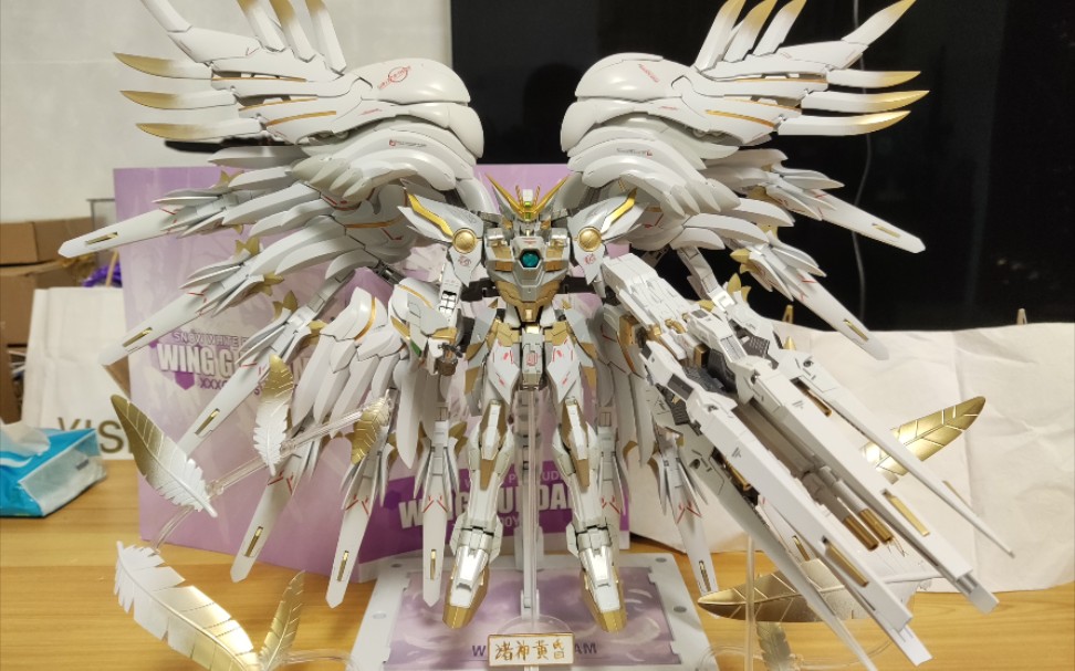 模心超新星—白雪姬飞翼