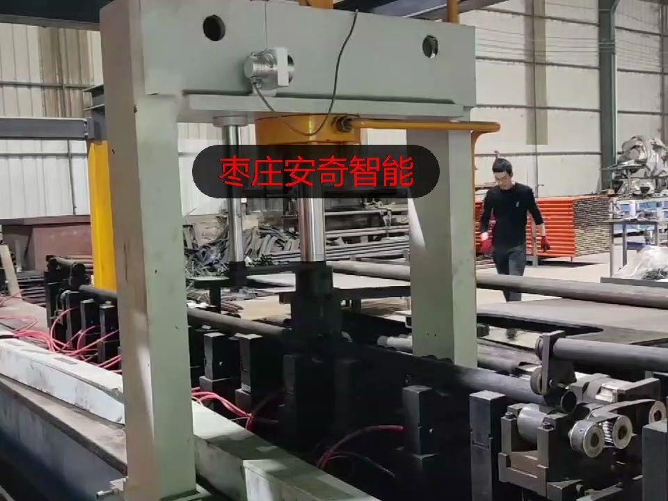 钢管龙门校直液压机 合金管薄壁管自动校直机设备