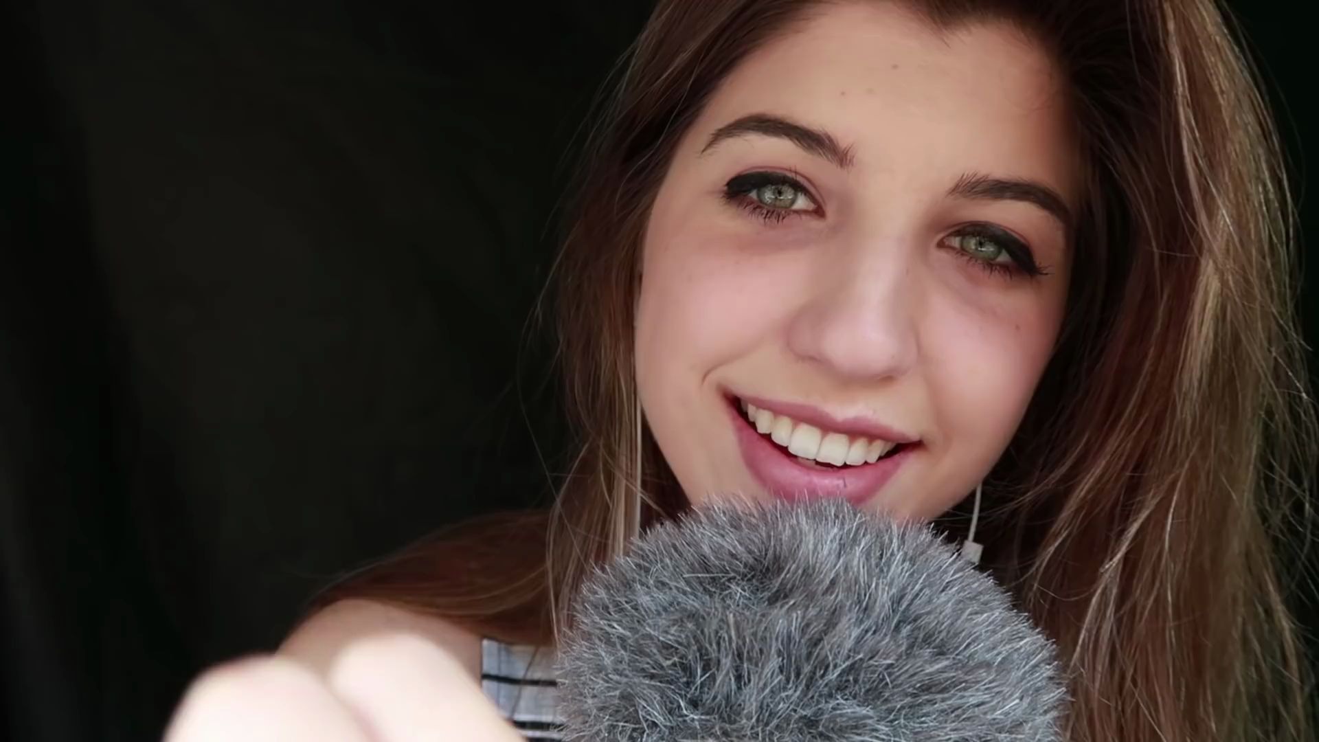 frivolousfox狐狸姐姐以前得高质量视频