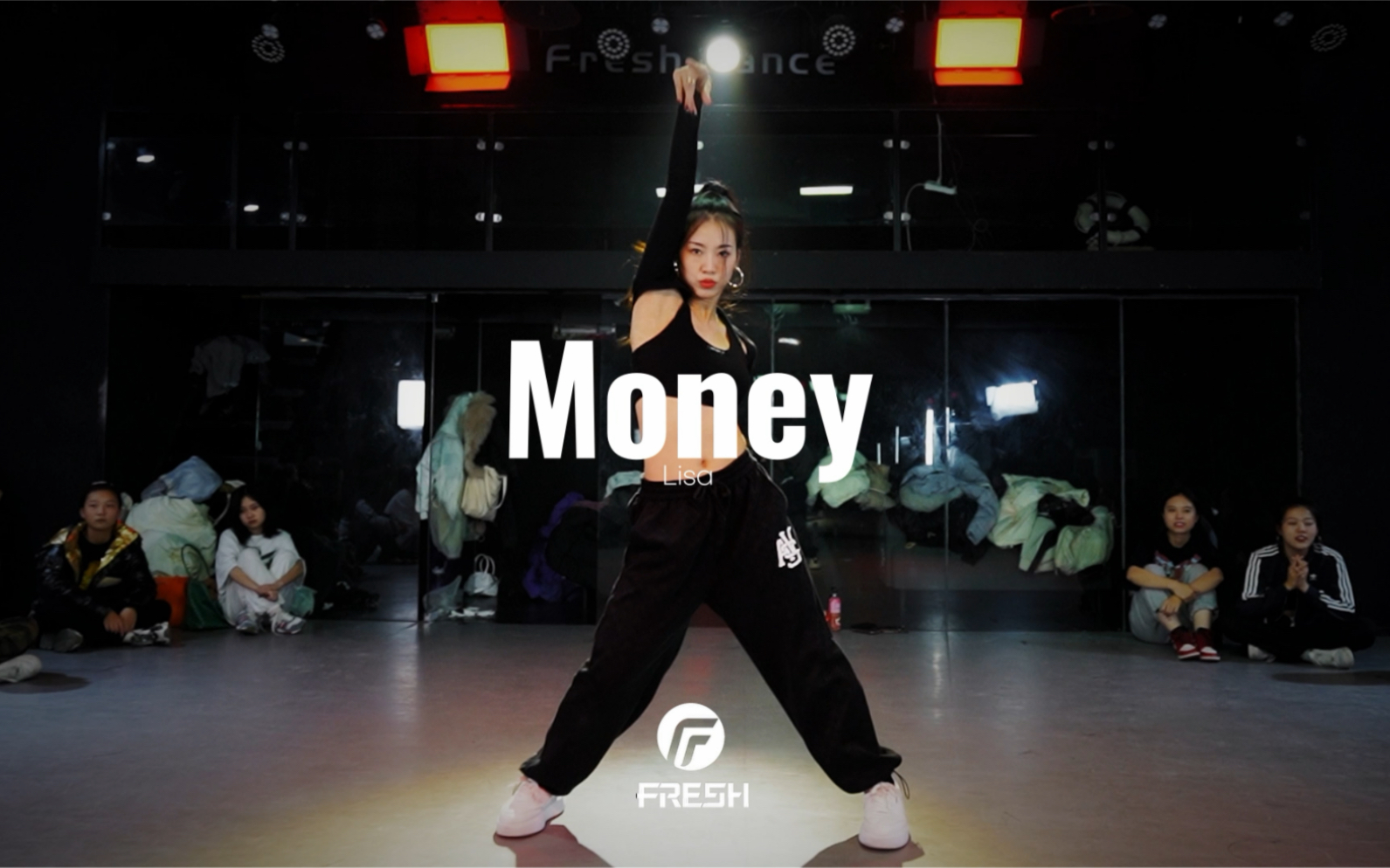 [图]【糖糖翻跳】Money——Lisa 我太爱这个part了，发个视频庆祝lisa宝贝痊愈了