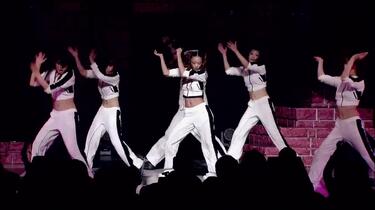 安室奈美恵/Space of Hip-Pop-namie amuro tour… Amazon.co.jp: Space of Hip-Pop -namie amuro tour 2005- [DVD
