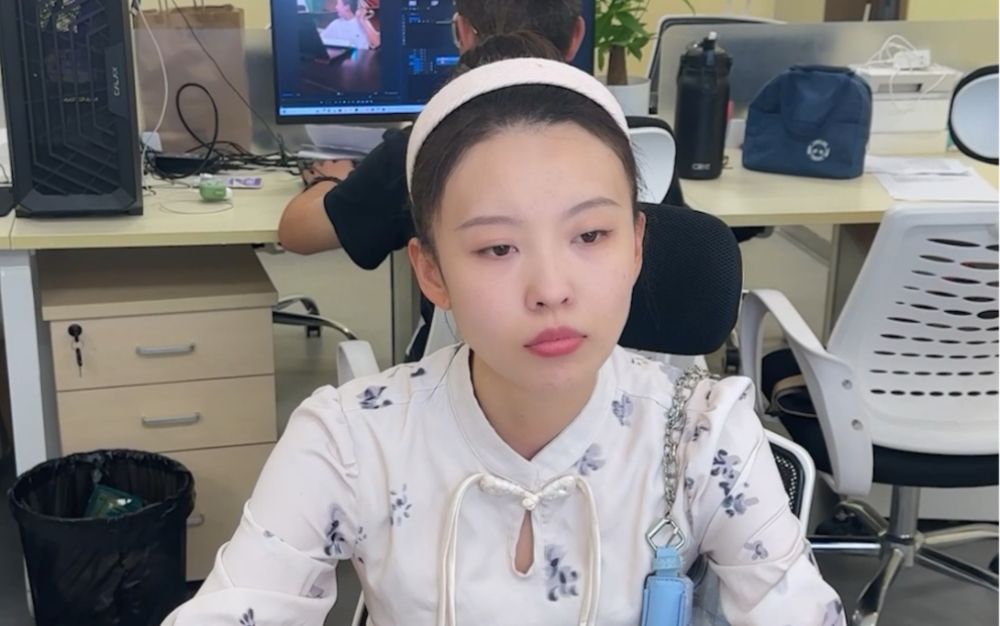 眼睛一闭一睁 一个假期就过去了～-我是刘大悦le-我是刘大悦le-哔哩哔哩视频
