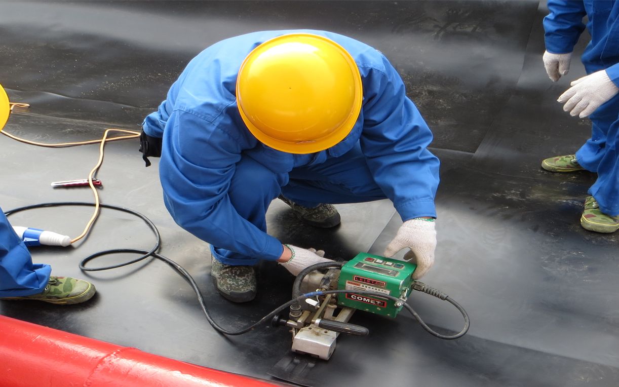 1.5mm厚hdpe土工膜怎样接缝焊接_哔哩哔哩_bilibili