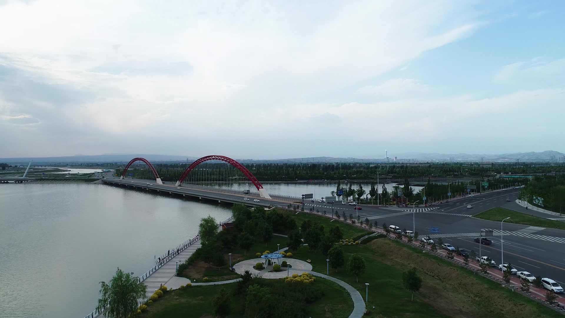航拍张家口明湖公园,以清水河,洋河为主脉的城市发展格局_哔哩哔哩