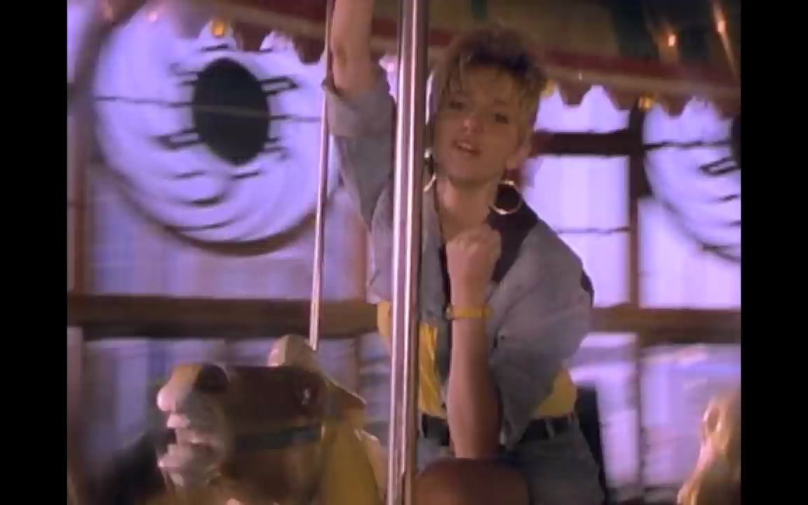 [图]【MV】Debbie Gibson - Only in My Dreams (Official Music Video)