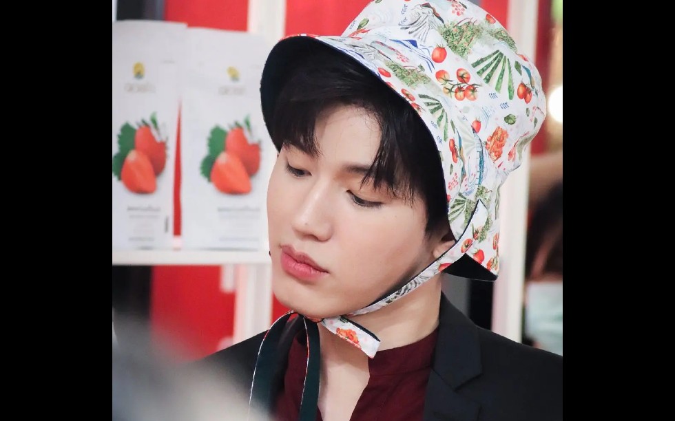 new郑明心〕9.23-9.24活动的郑妞妞,可爱满分