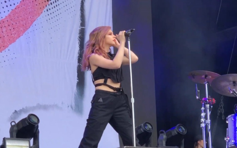 [图]Against The Current _Strangers Again_ (Live at Rock im Park, Germany) [2019]