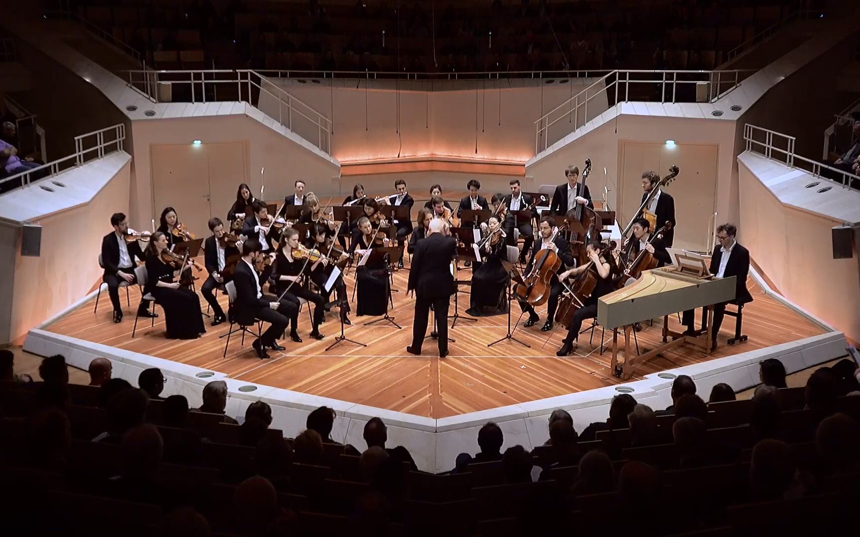 【柏林爱乐乐团卡拉扬乐队学院】卡尔·菲利普·巴赫 g大调第四交响曲