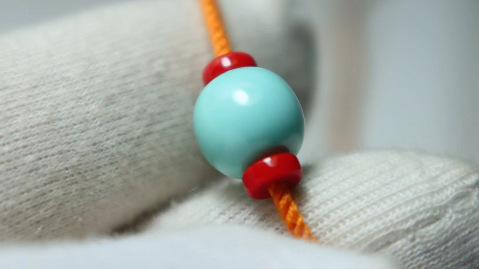 撞色小套,顶珠9.28x8.6,高瓷松石搭配老料瓦西南红.配串儿真心精神.