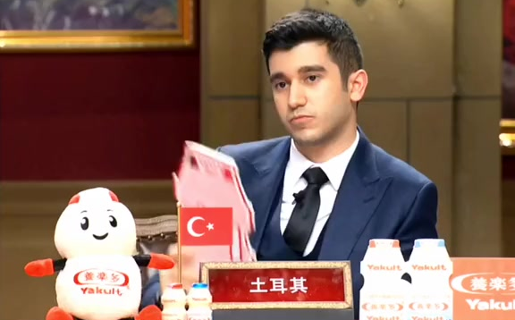 看在你是外国人的份上就原谅你唐小强非正式会谈