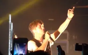 Download Video: 【Mark Owen】Hold Up A Light （Live on Shepherds Bush Empire，2013-06-13）