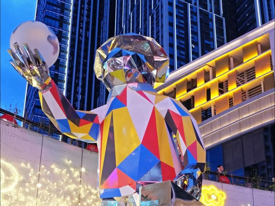 艺术气质的滚滚先生盘活商场流量