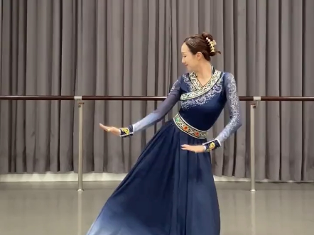 寂静的天空蒙古族舞蹈