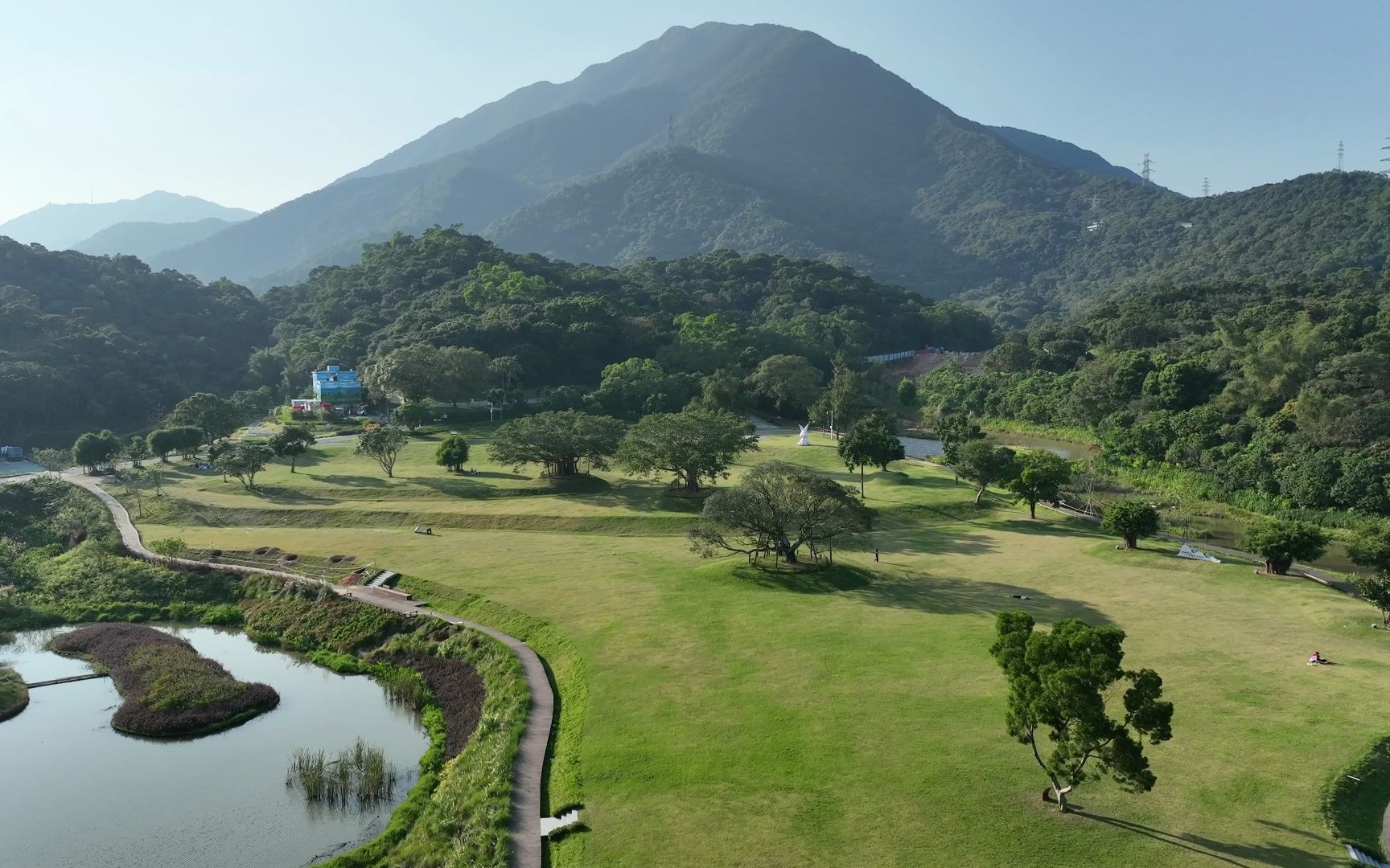 航拍深圳梧桐山一角