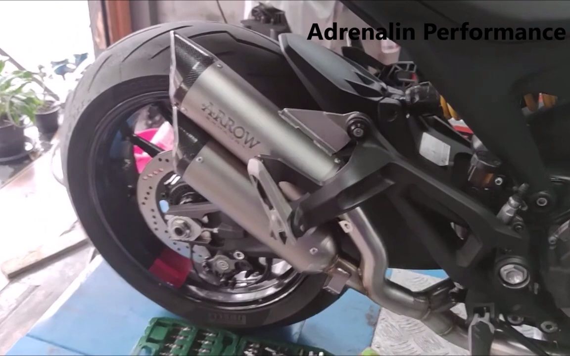 杜卡迪怪兽937箭牌排气中尾段声浪arrow