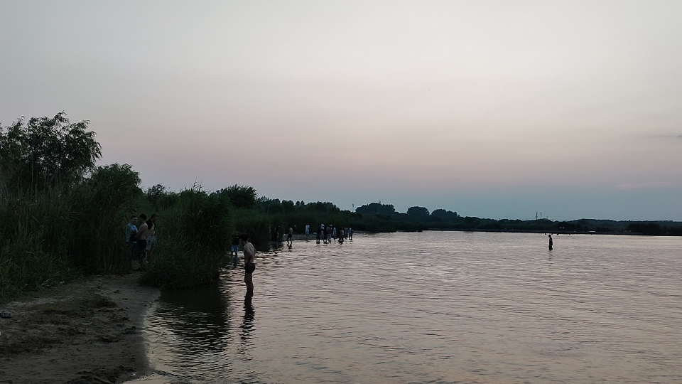 [图]海边太远——夏季纳凉好出去—昆承湖小沙滩