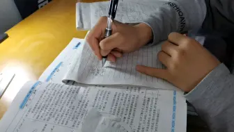 人生最大的快乐是看到孩子能专注学习的样子