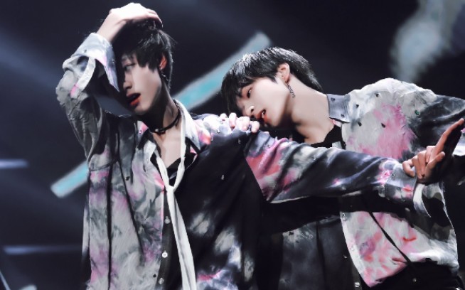 刘耀文朱志鑫-屠夫养成系大跳《trouble maker》,国组05line性感风也