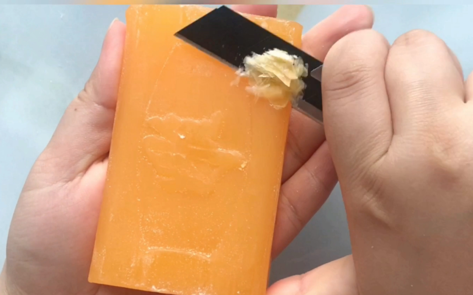 活动作品国产刮肥皂很脆的一块雕