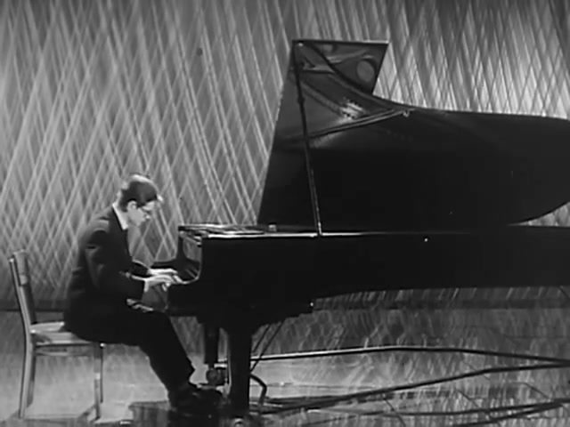 [图]【钢琴】Dmitri Sakharov 演奏 柴可夫斯基 六月船歌（1962）