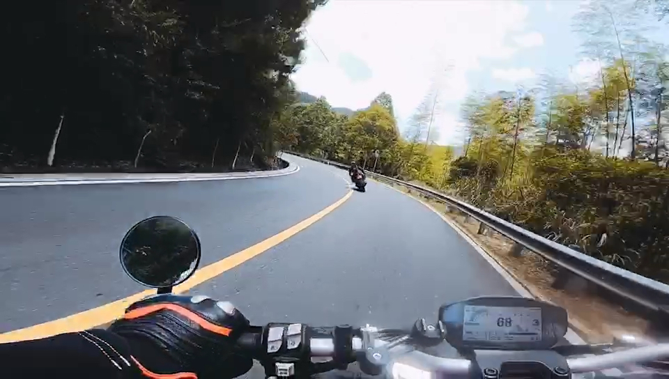 "@beta_mot_哔哩哔哩 (゜-゜)つロ 干杯~-bilibili