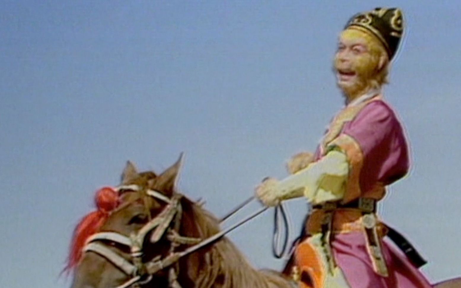 神仙都会腾云驾雾,为什么玉帝还要孙悟空养马?原因很简单!