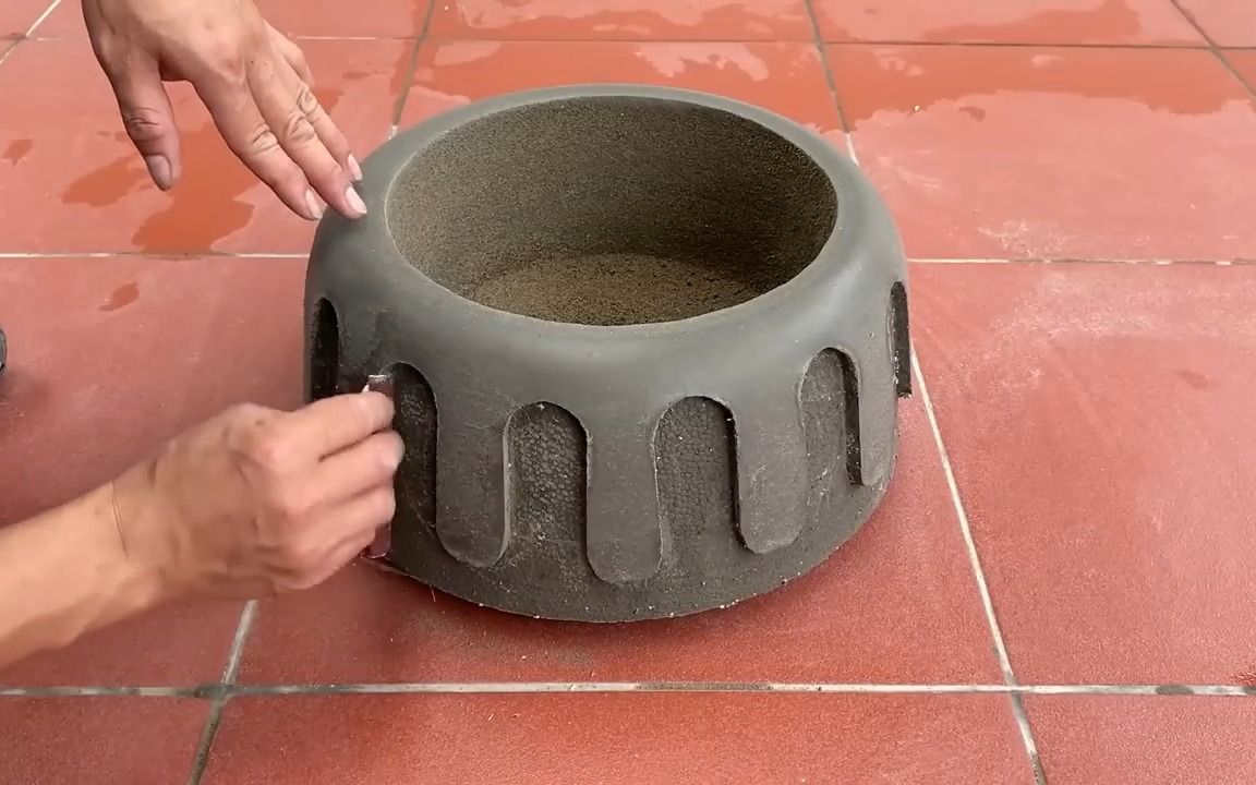 【水泥模型】用水泥和泡沫制作甜甜圈花盆