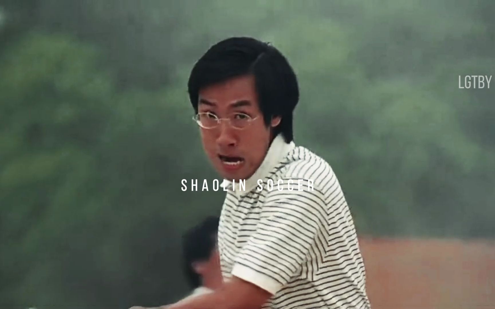 作为一名汽车修理员,随身带个扳手,很合理吧