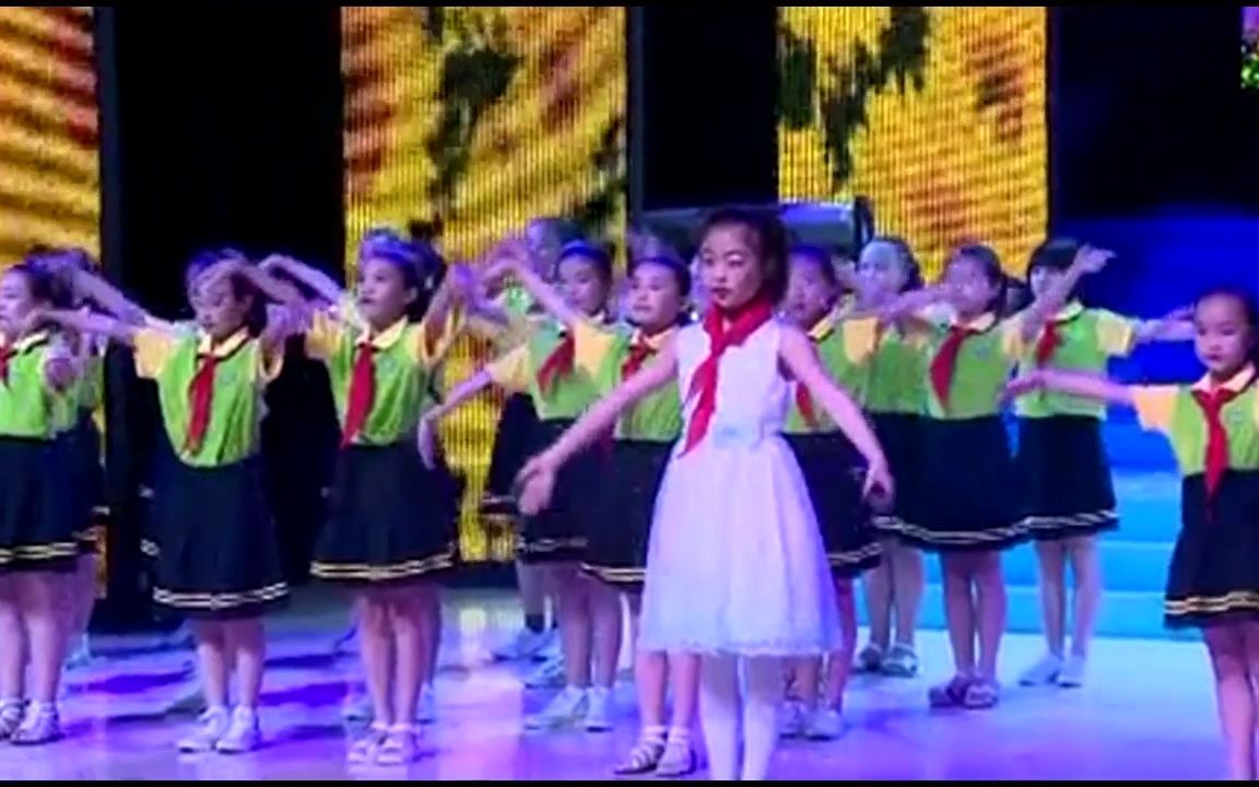 [图]《鲁冰花开》三番作词 王龙作曲 萍乡市实验小学演唱 北京三番音悦文化出品作品