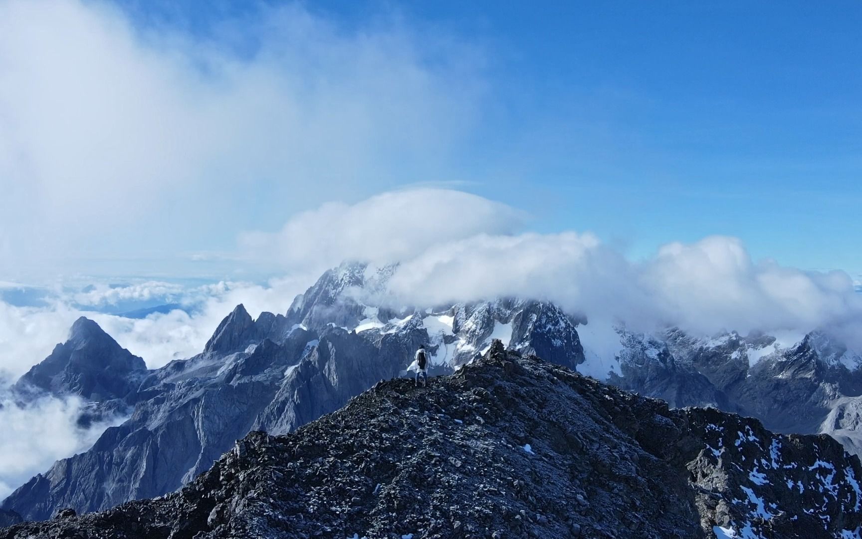 玉龙雪山 雪莲峰哔哩哔哩bilibili