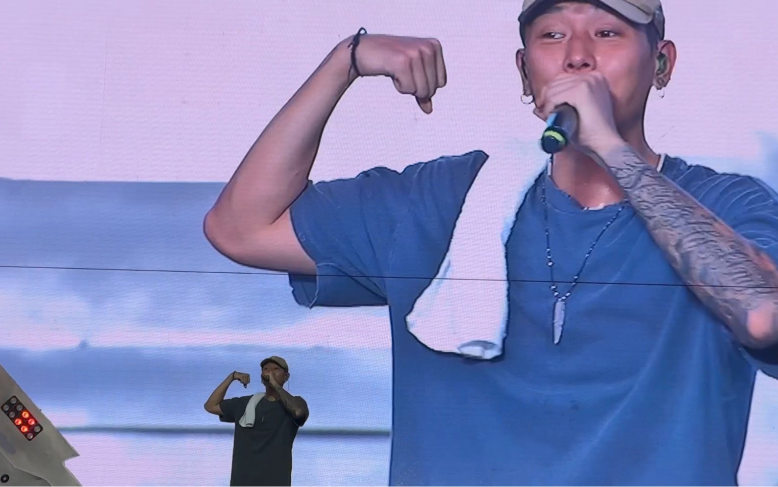 so狙击枪式直拍_9.8武汉sii电音嘉年华_顽童mj116_【全程】