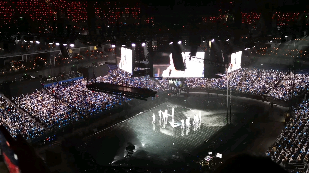 r1se上海演唱会 绝美《破晓星》