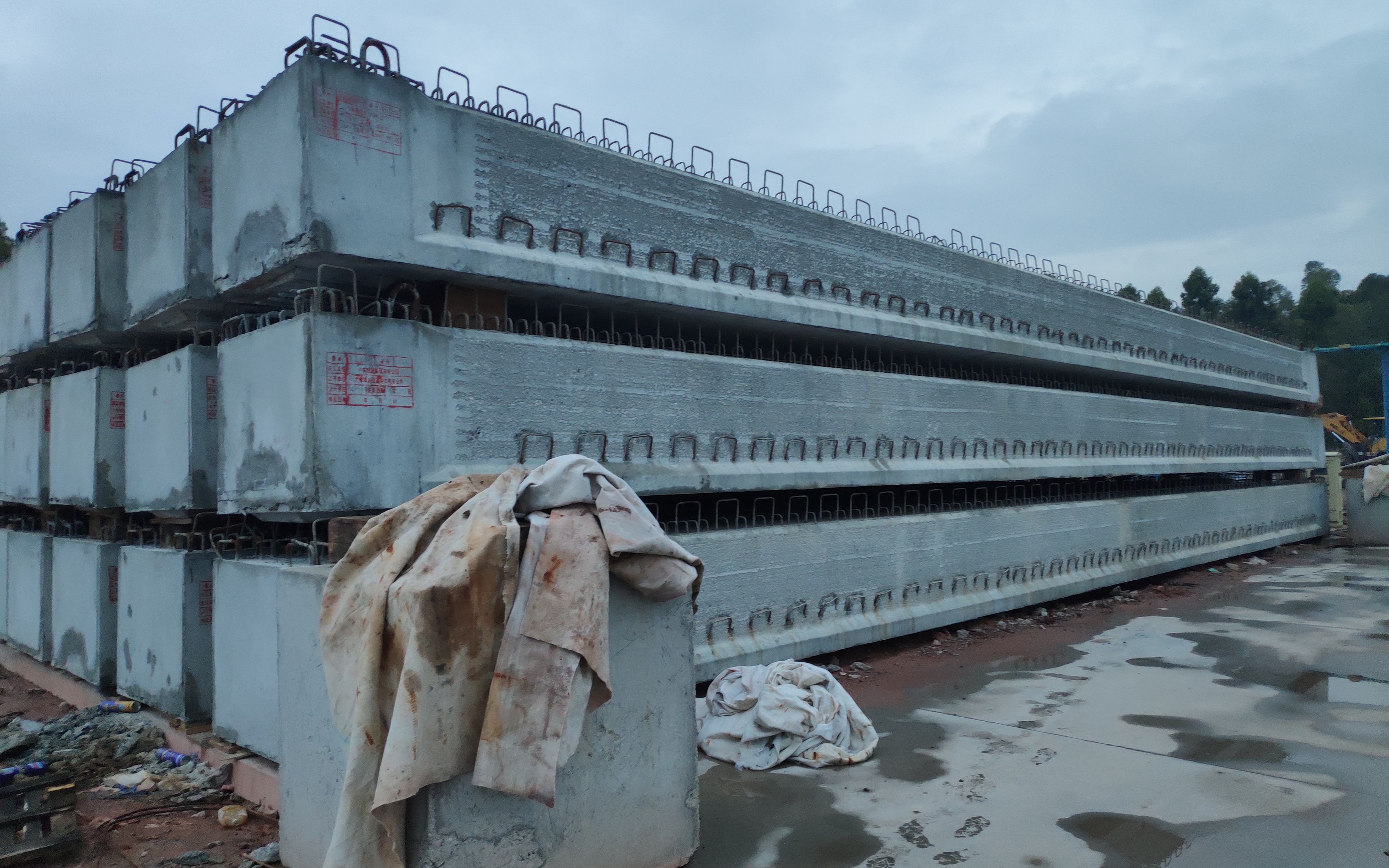 大型凿毛机,悬挂式打毛机,有小毛病咨询魏巍